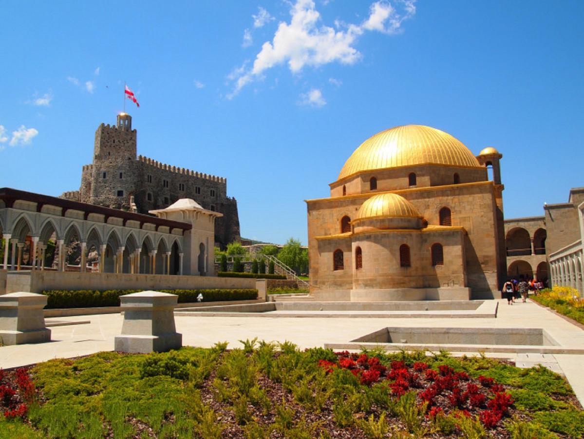 Zukas Hause Hotell Akhaltsikhe  Exteriör bild