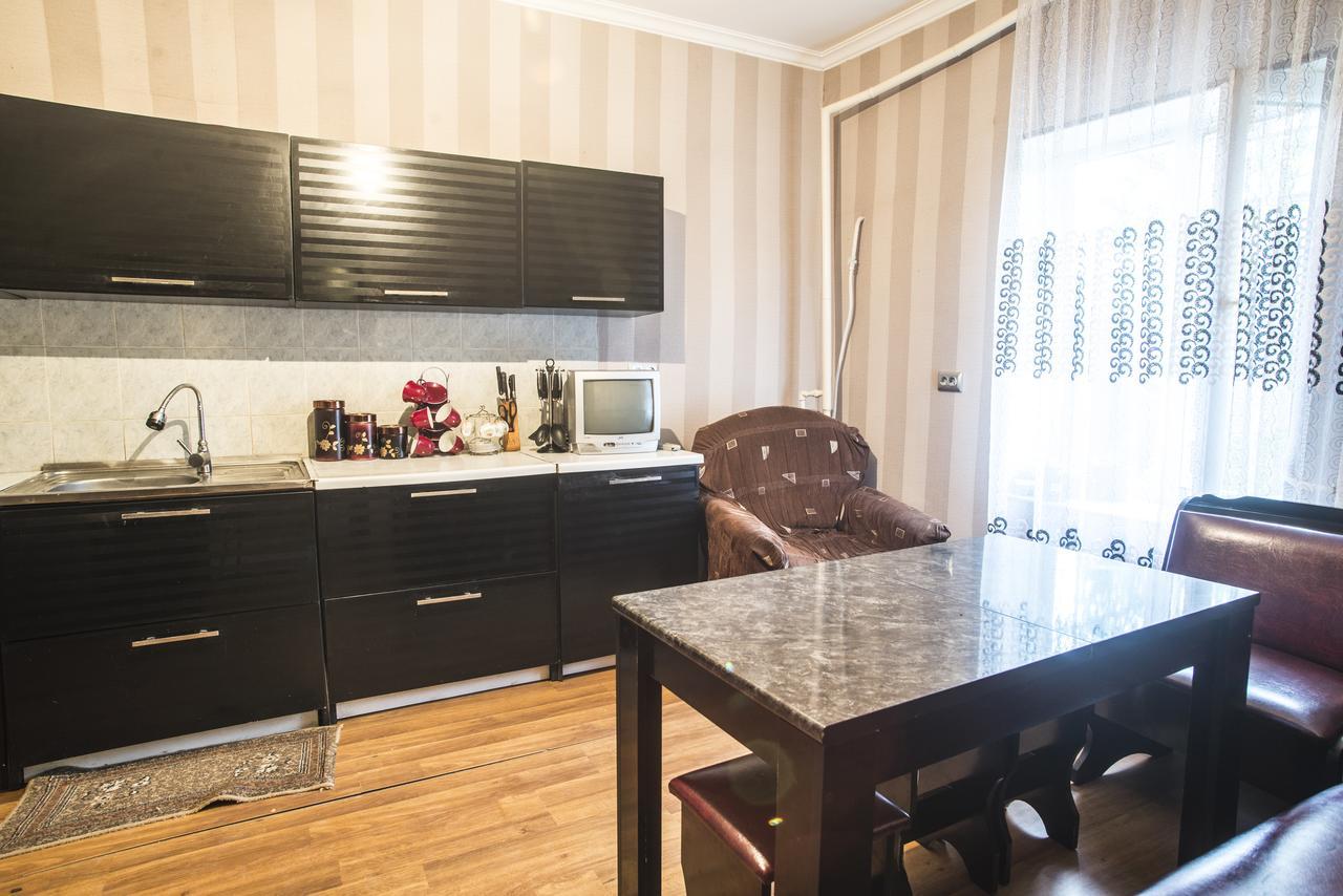 Zukas Hause Hotell Akhaltsikhe  Exteriör bild